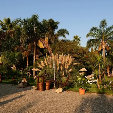 Papyrus Farm stay