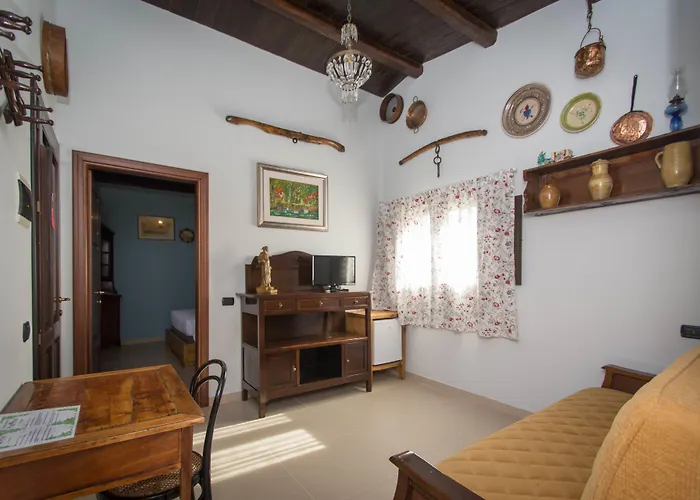 בית חווה Papyrus *