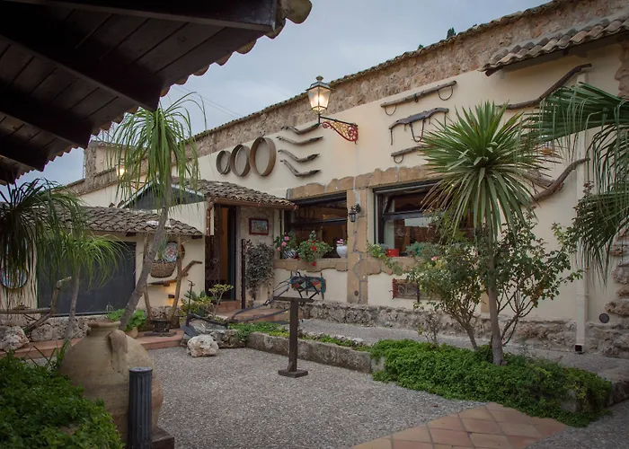 בית חווה Papyrus סירקוזה