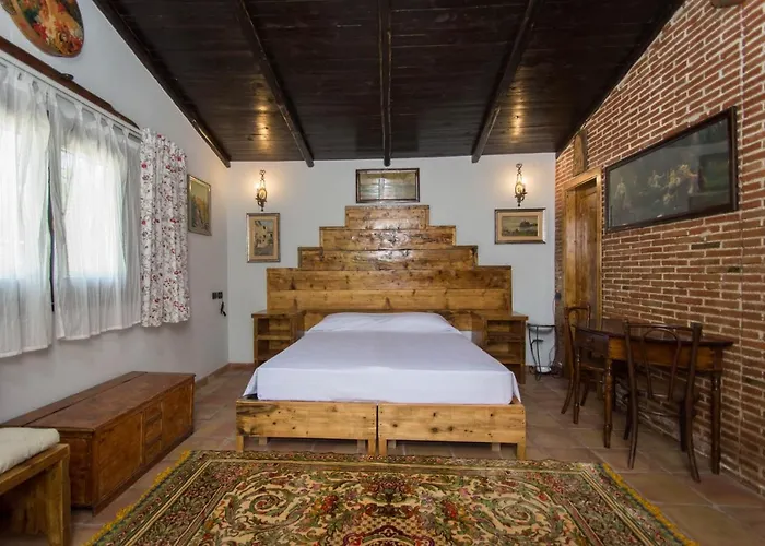 Papyrus בית חווה *