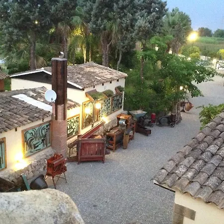 Papyrus Farm stay
